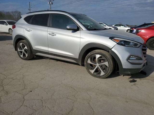 KM8J3CA22JU763933 - 2018 HYUNDAI TUCSON VALUE SILVER photo 4