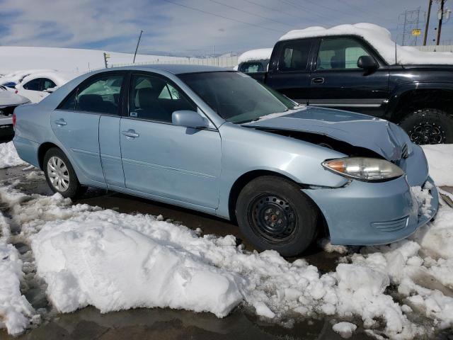 4T1BE32K95U976008 - 2005 TOYOTA CAMRY LE BLUE photo 4