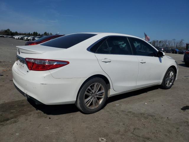 4T1BF1FK5FU956965 - 2015 TOYOTA CAMRY LE WHITE photo 3