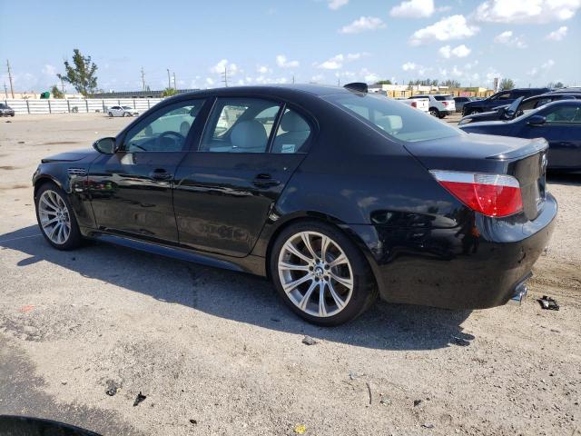 WBSNB93526B584709 - 2006 BMW M5 BLACK photo 2