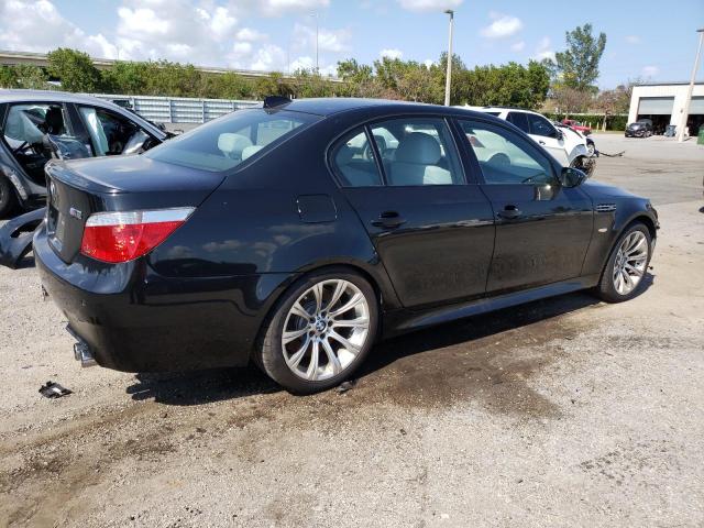 WBSNB93526B584709 - 2006 BMW M5 BLACK photo 3