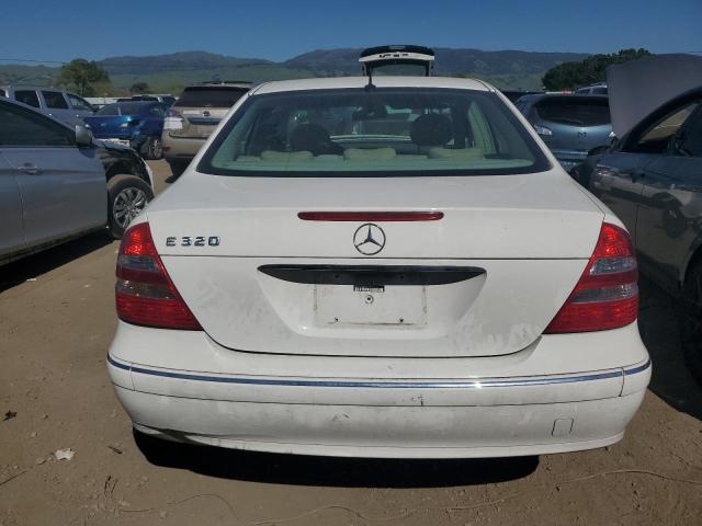 WDBUF65J24X115991 - 2004 MERCEDES-BENZ E 320 WHITE photo 6