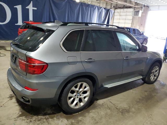 5UXZV4C51D0E00664 - 2013 BMW X5 XDRIVE35I SILVER photo 3