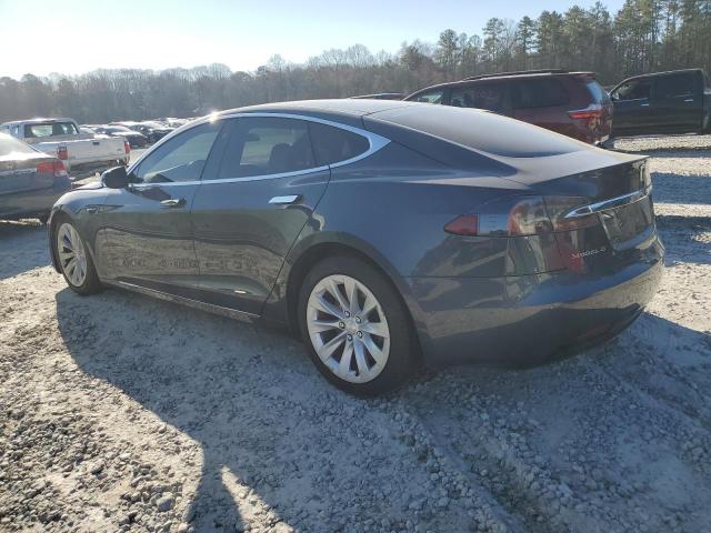 5YJSA1E26JF283528 - 2018 TESLA MODEL S BLUE photo 2