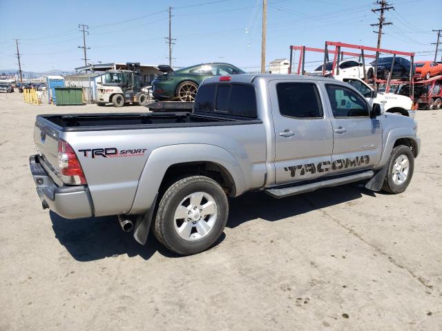 3TMKU4HN7FM047083 - 2015 TOYOTA TACOMA DOUBLE CAB PRERUNNER LONG BED SILVER photo 3