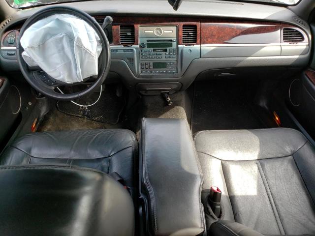 2LNBL8EVXBX762688 - 2011 LINCOLN TOWN CAR EXECUTIVE L BLACK photo 8