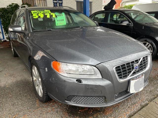 YV1BW982481044844 - 2008 VOLVO V70 3.2 GRAY photo 1