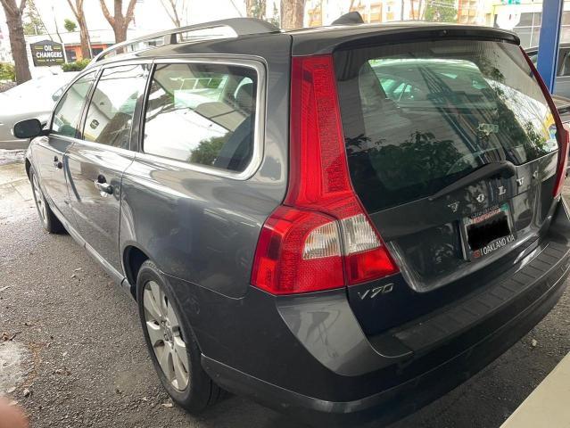 YV1BW982481044844 - 2008 VOLVO V70 3.2 GRAY photo 3