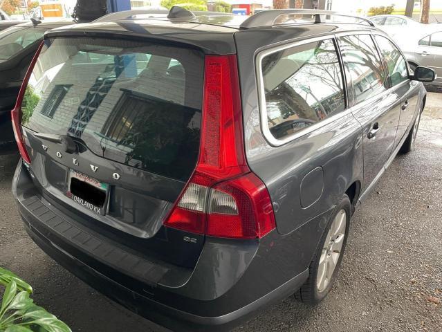 YV1BW982481044844 - 2008 VOLVO V70 3.2 GRAY photo 4