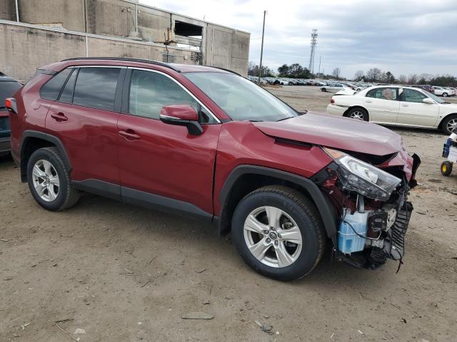 2T3P1RFV0MW163011 - 2021 TOYOTA RAV4 XLE RED photo 4