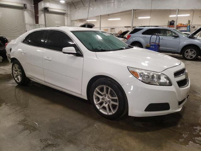 1G11C5SA8DU143722 - 2013 CHEVROLET MALIBU 1LT WHITE photo 4