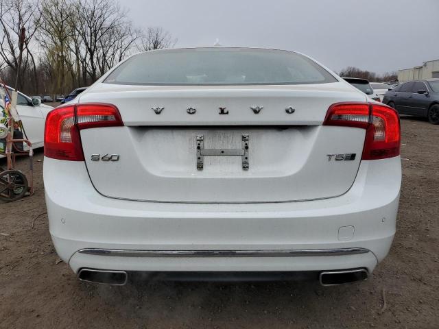 LYV402TK5HB195764 - 2017 VOLVO S60 PREMIER WHITE photo 6