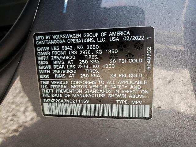 1V2KE2CA7NC211159 - 2022 VOLKSWAGEN ATLAS CROS SE Серый фото 13