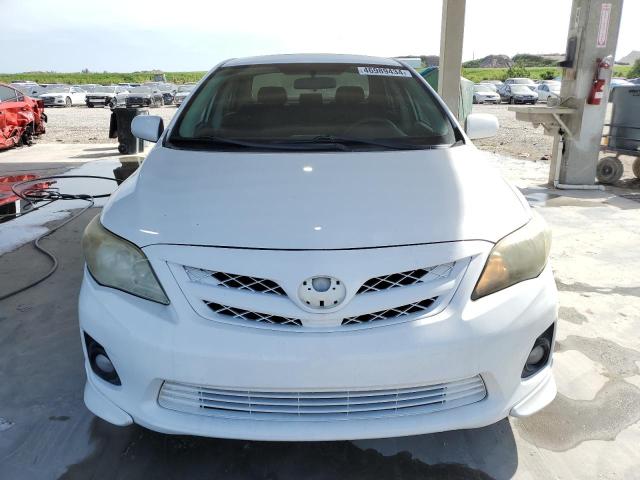 2T1BU4EE5BC602524 - 2011 TOYOTA COROLLA BASE WHITE photo 5