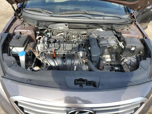 5NPE24AFXFH034002 - 2015 HYUNDAI SONATA SE BROWN photo 11