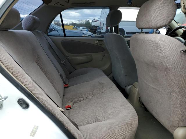 1Y1SK52812Z426258 - 2002 CHEVROLET GEO PRIZM BASE WHITE photo 10