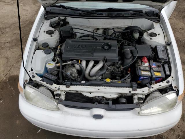 1Y1SK52812Z426258 - 2002 CHEVROLET GEO PRIZM BASE WHITE photo 11