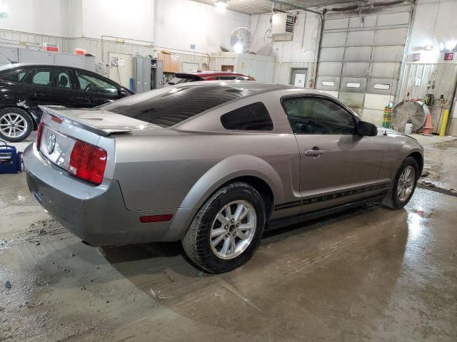 1ZVHT80N885140992 - 2008 FORD MUSTANG GRAY photo 3