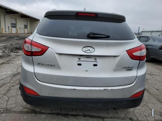 KM8JUCAG0FU042414 - 2015 HYUNDAI TUCSON LIMITED SILVER photo 6