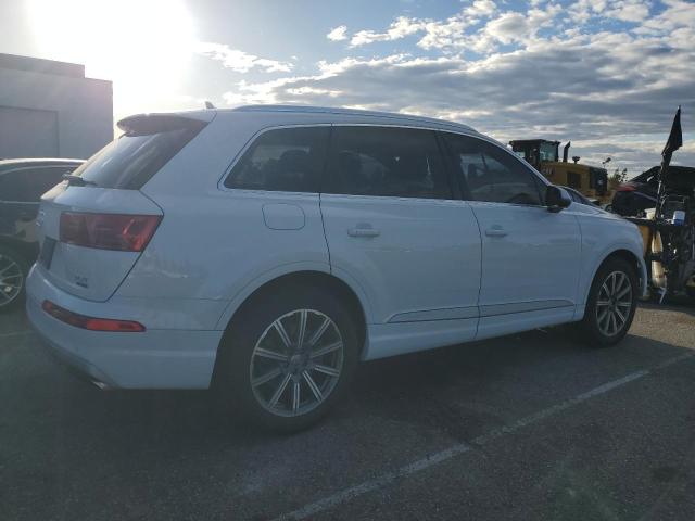 WA1LAAF7XJD043785 - 2018 AUDI Q7 PREMIUM PLUS WHITE photo 3