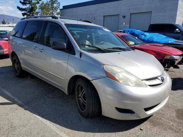 5TDZK23C48S194818 - 2008 TOYOTA SIENNA CE SILVER photo 4