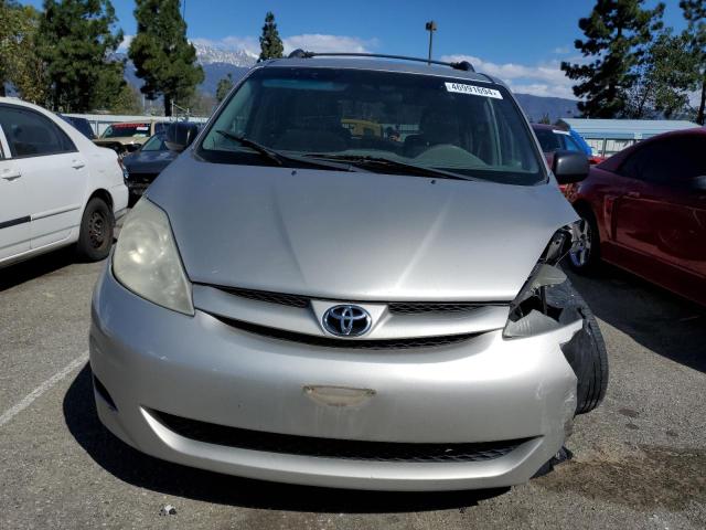 5TDZK23C48S194818 - 2008 TOYOTA SIENNA CE SILVER photo 5