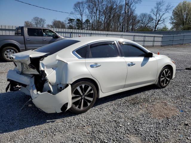 1N4AL3AP7JC107027 - 2018 NISSAN ALTIMA SR 2.5 WHITE photo 3