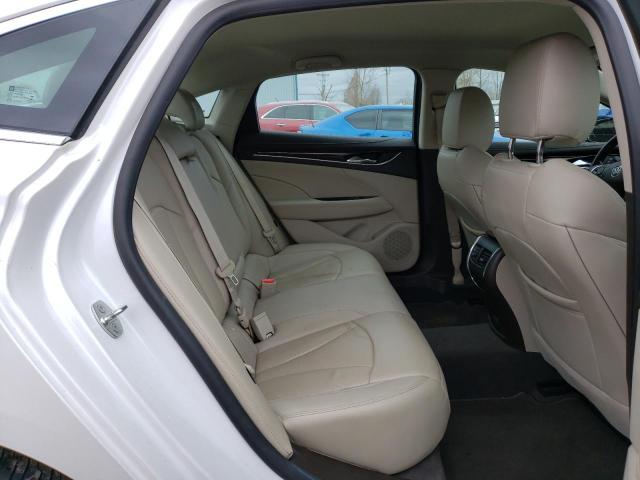 1G4ZP5SSXHU136943 - 2017 BUICK LACROSSE ESSENCE WHITE photo 10