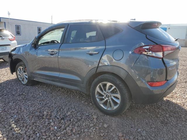 KM8J23A40GU180869 - 2016 HYUNDAI TUCSON SE GRAY photo 2