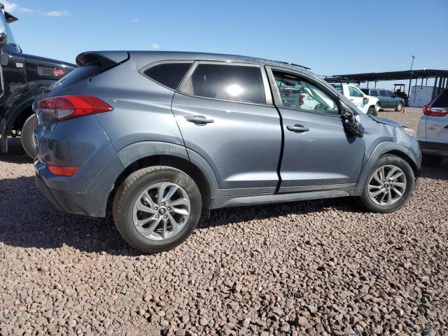 KM8J23A40GU180869 - 2016 HYUNDAI TUCSON SE GRAY photo 3