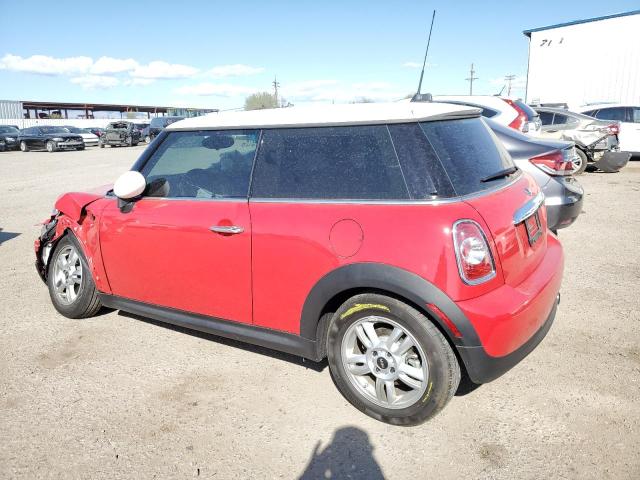 WMWSU3C52CT540715 - 2012 MINI COOPER RED photo 2