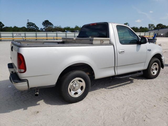 1FTRF17242KA56730 - 2002 FORD F150 SILVER photo 3