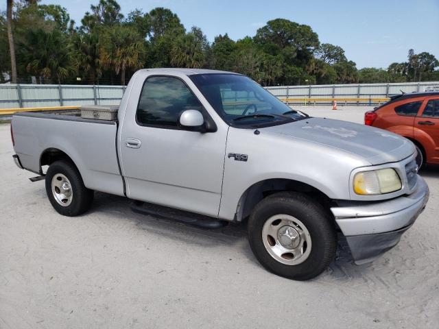 1FTRF17242KA56730 - 2002 FORD F150 SILVER photo 4