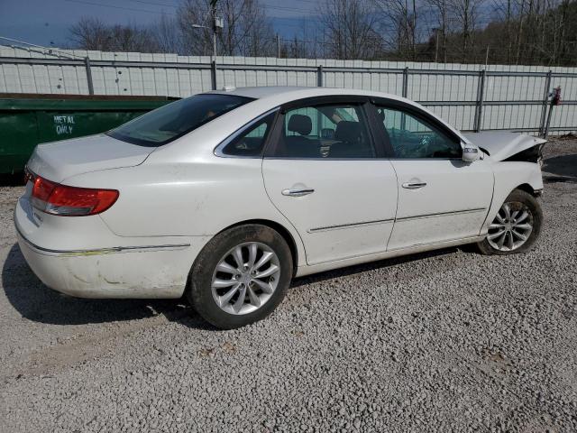 KMHFC46F48A290586 - 2008 HYUNDAI AZERA SE WHITE photo 3