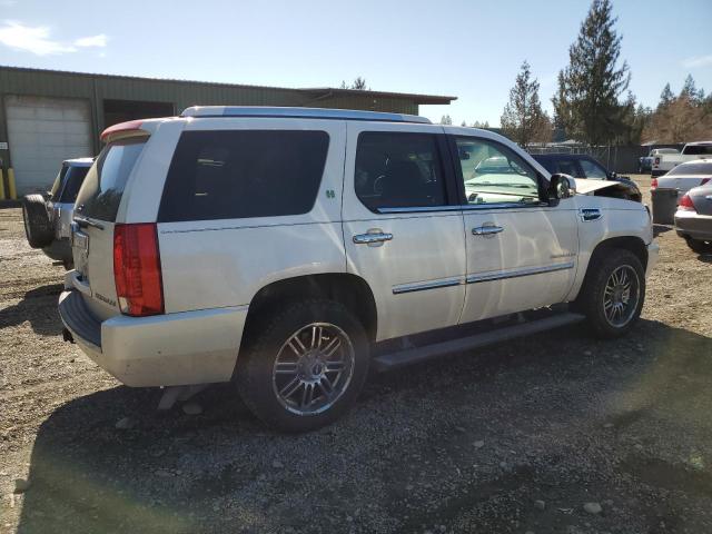 1GYS4EEJ6CR236061 - 2012 CADILLAC ESCALADE HYBRID WHITE photo 3