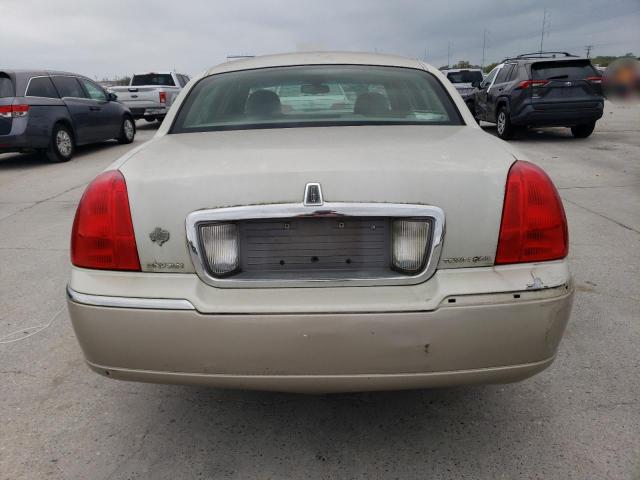 1LNHM82V76Y613771 - 2006 LINCOLN TOWN CAR SIGNATURE LIMITED TAN photo 6