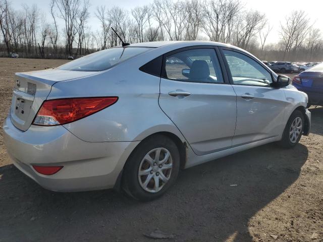 KMHCT4AE5CU200225 - 2012 HYUNDAI ACCENT GLS SILVER photo 3