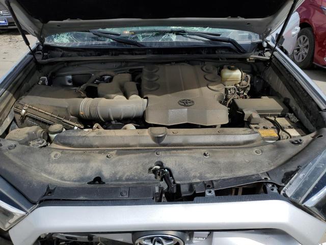JTEBU5JR9J5508362 - 2018 TOYOTA 4RUNNER SR5/SR5 PREMIUM 银色 照片 12