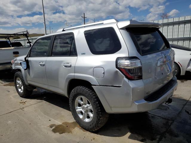 JTEBU5JR9J5508362 - 2018 TOYOTA 4RUNNER SR5/SR5 PREMIUM 银色 照片 2