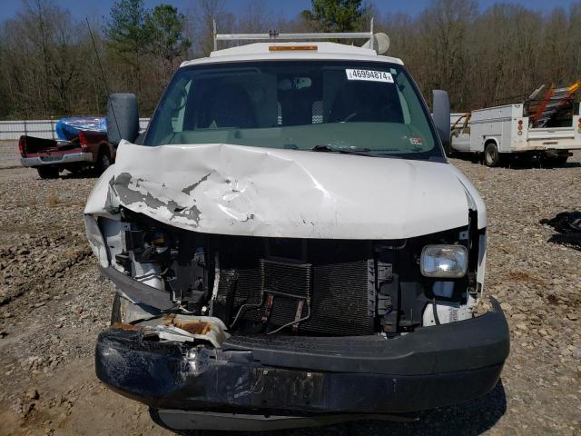 1GB0G2CG4B1115007 - 2011 CHEVROLET EXPRESS G3 WHITE photo 5