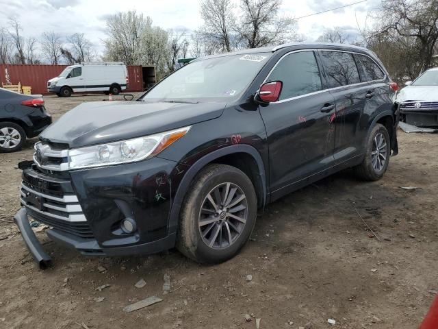 2017 TOYOTA HIGHLANDER SE, 