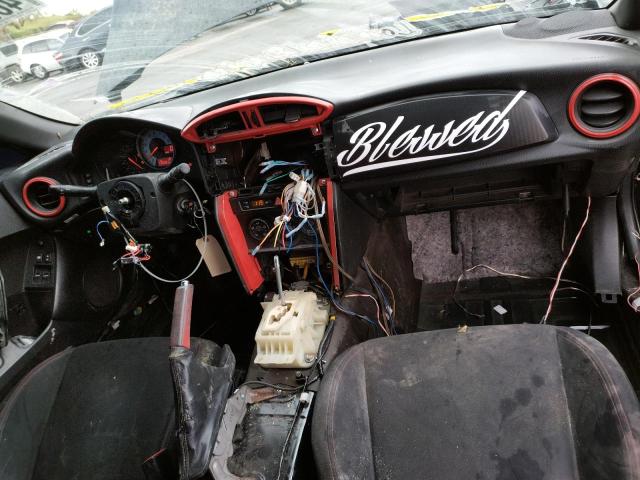 JF1ZNAA16D2716262 - 2013 TOYOTA SCION FR-S BLACK photo 8