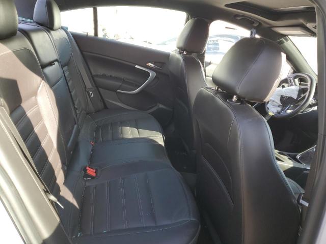 2G4GU5GX4H9133215 - 2017 BUICK REGAL GS WHITE photo 10