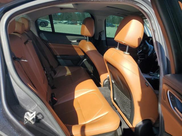 ZARFAEDN4J7572553 - 2018 ALFA ROMEO GIULIA Q4 გრაფიტი ფოტო 10