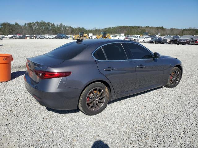 ZARFAEDN4J7572553 - 2018 ALFA ROMEO GIULIA Q4 გრაფიტი ფოტო 3