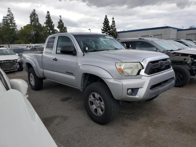 5TFTU4GN3DX031587 - 2013 TOYOTA TACOMA PRERUNNER ACCESS CAB SILVER photo 4