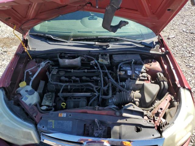 1FAHP35N09W225409 - 2009 FORD FOCUS SE RED photo 11