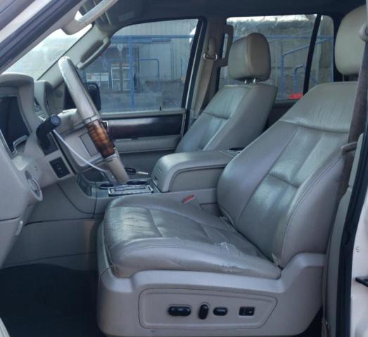 5LMFU28557LJ12160 - 2007 LINCOLN NAVIGATOR 白色 照片 7