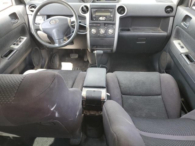 JTLKT324640150805 - 2004 TOYOTA SCION XB SILVER photo 8