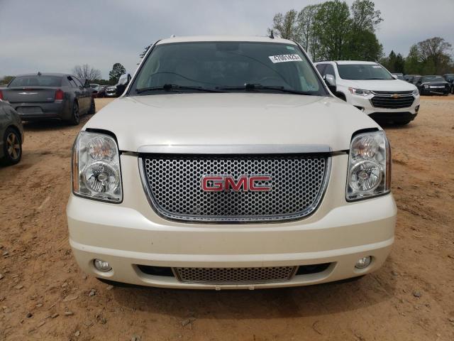 1GKS2MEF6BR309580 - 2011 GMC YUKON XL DENALI WHITE photo 5